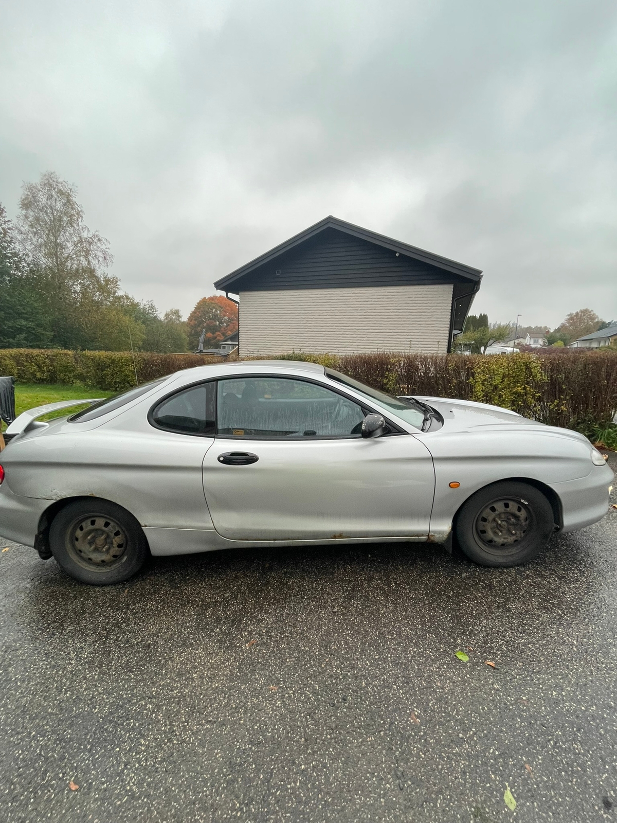 Hyundai Coupé 2.0 2001, bild 2/10