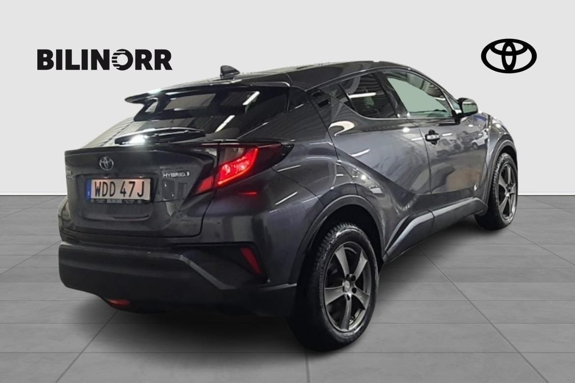 Toyota C-HR 1.8 Hybrid 2022, bild 6/10