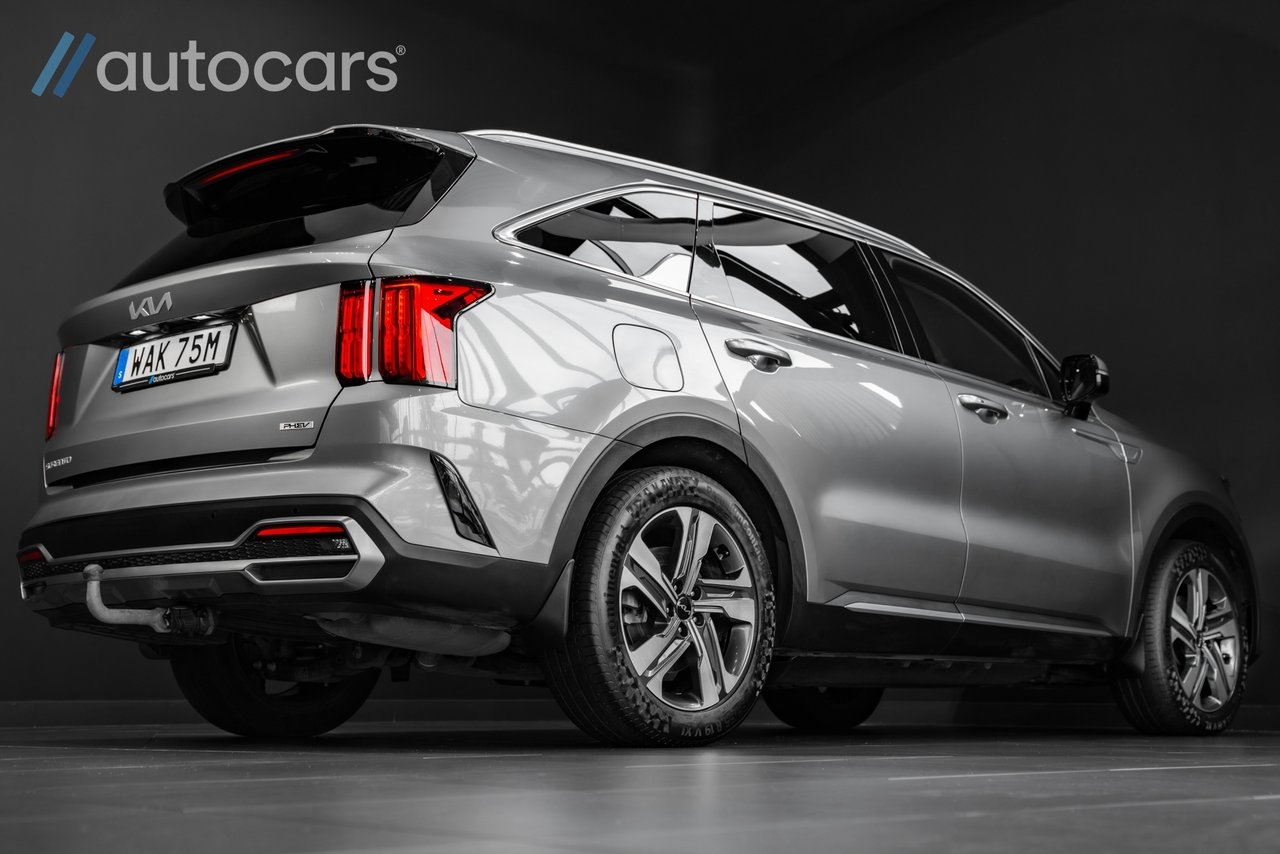 Kia Sorento 1.6 T-GDI Plug-in-Hybrid 2023, kuva 3/10