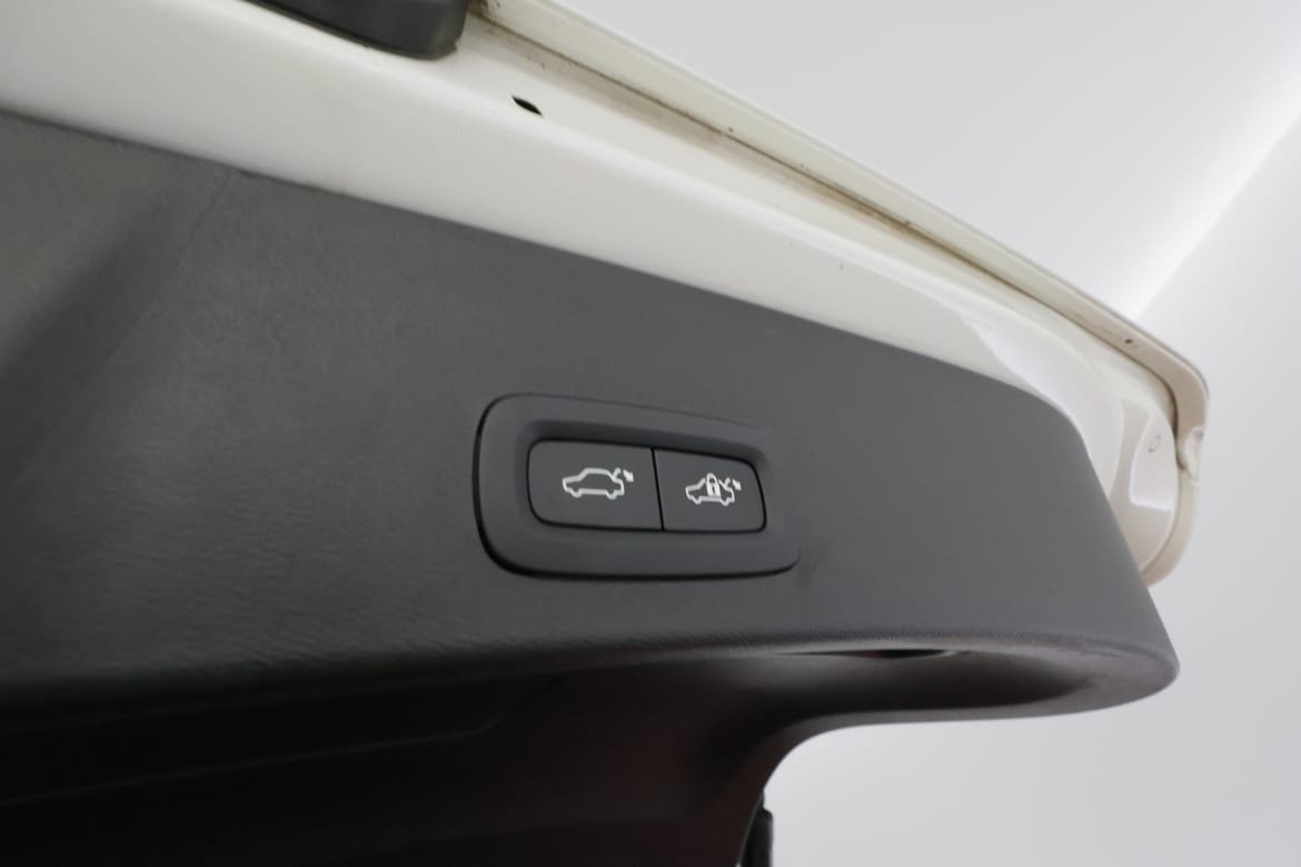 Volvo XC40 Extended Range Plus 2024, kuva 10/10