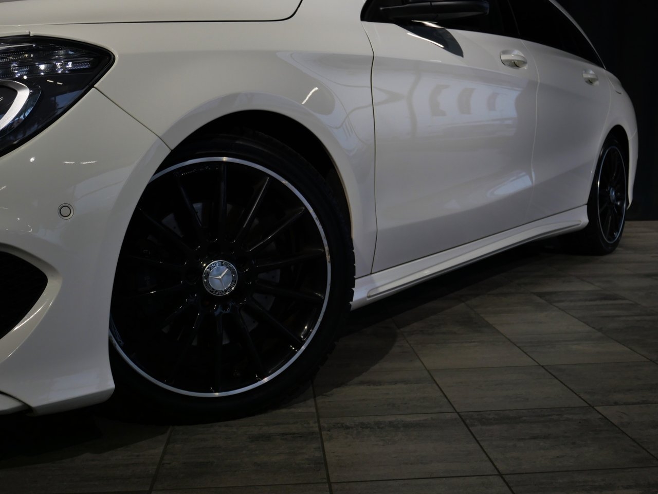 Mercedes-Benz CLA 220 d AMG 2015, bild 5/10