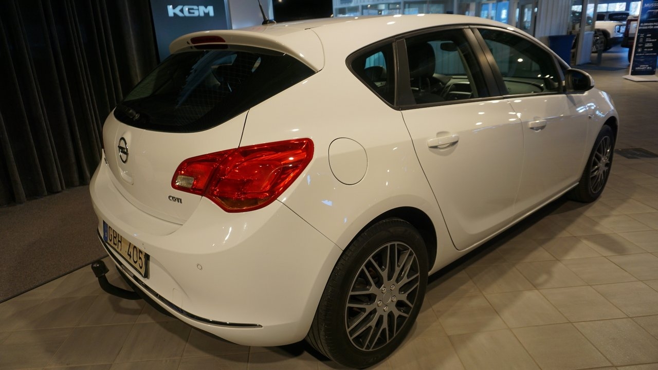 Opel Astra 1.7 CDTI Enjoy 2013, kuva 4/10