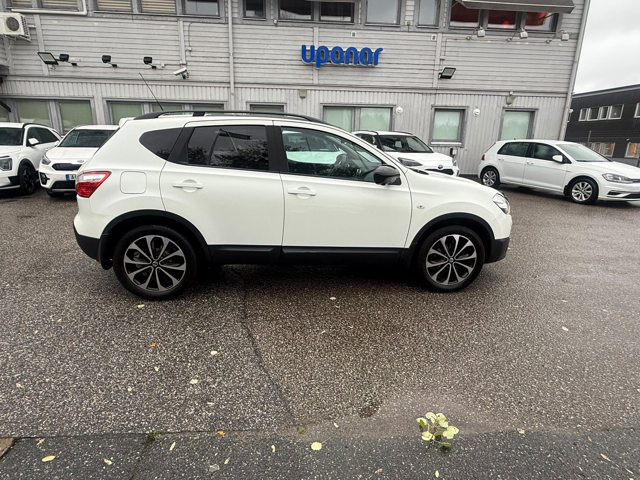 Nissan Qashqai 2.0 2013, bild 6/10