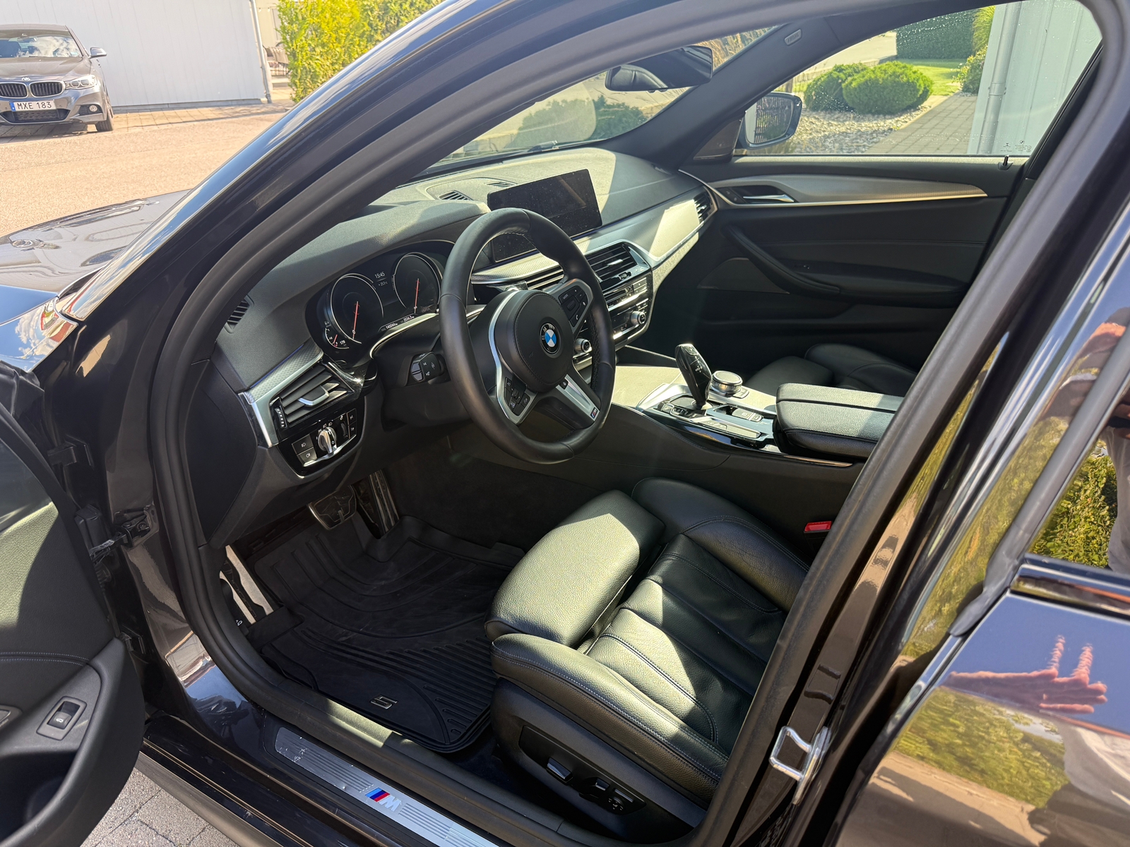 BMW 530d 2018, bild 4/9