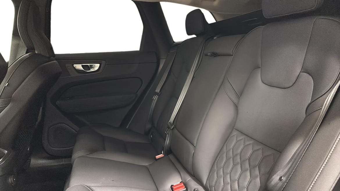 Volvo XC60 T6 Plus Dark Nordic 2026, bild 6/10