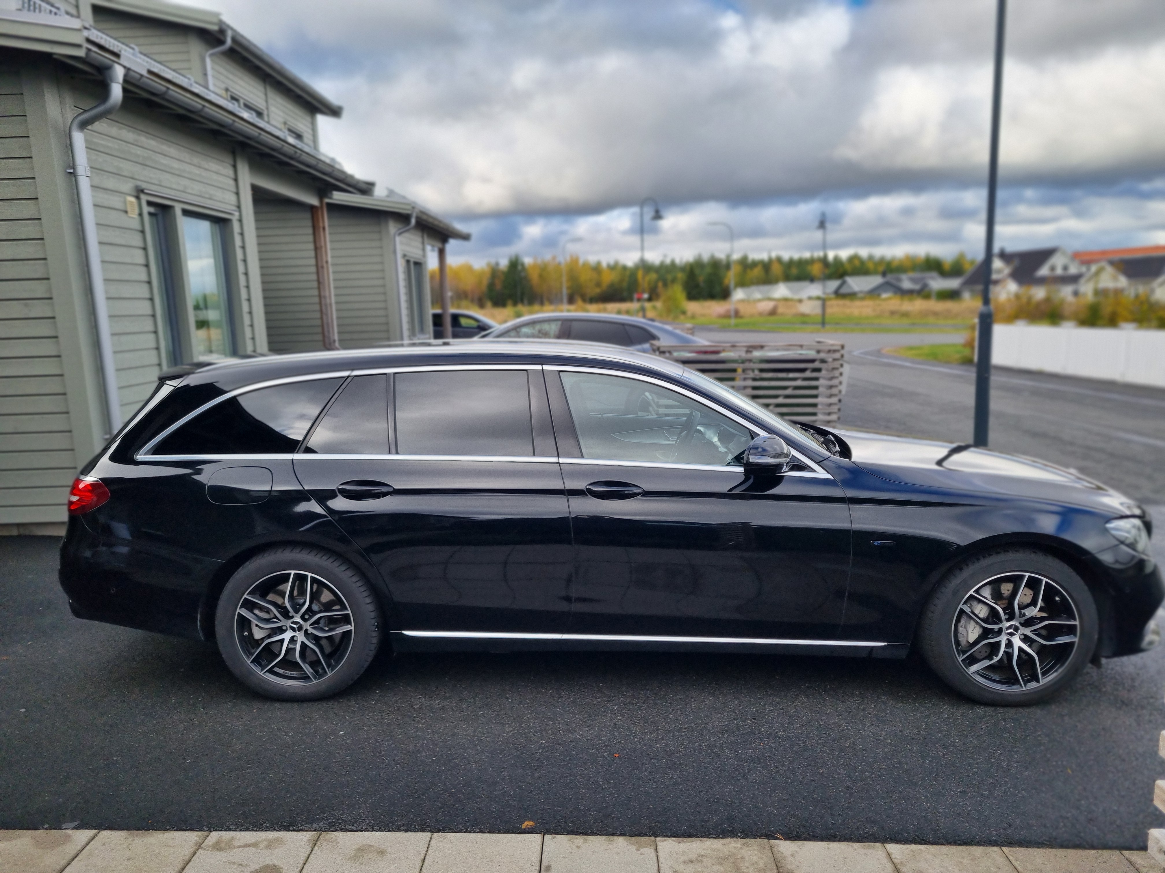 Mercedes-Benz E 300 de 2020, bild 3/10
