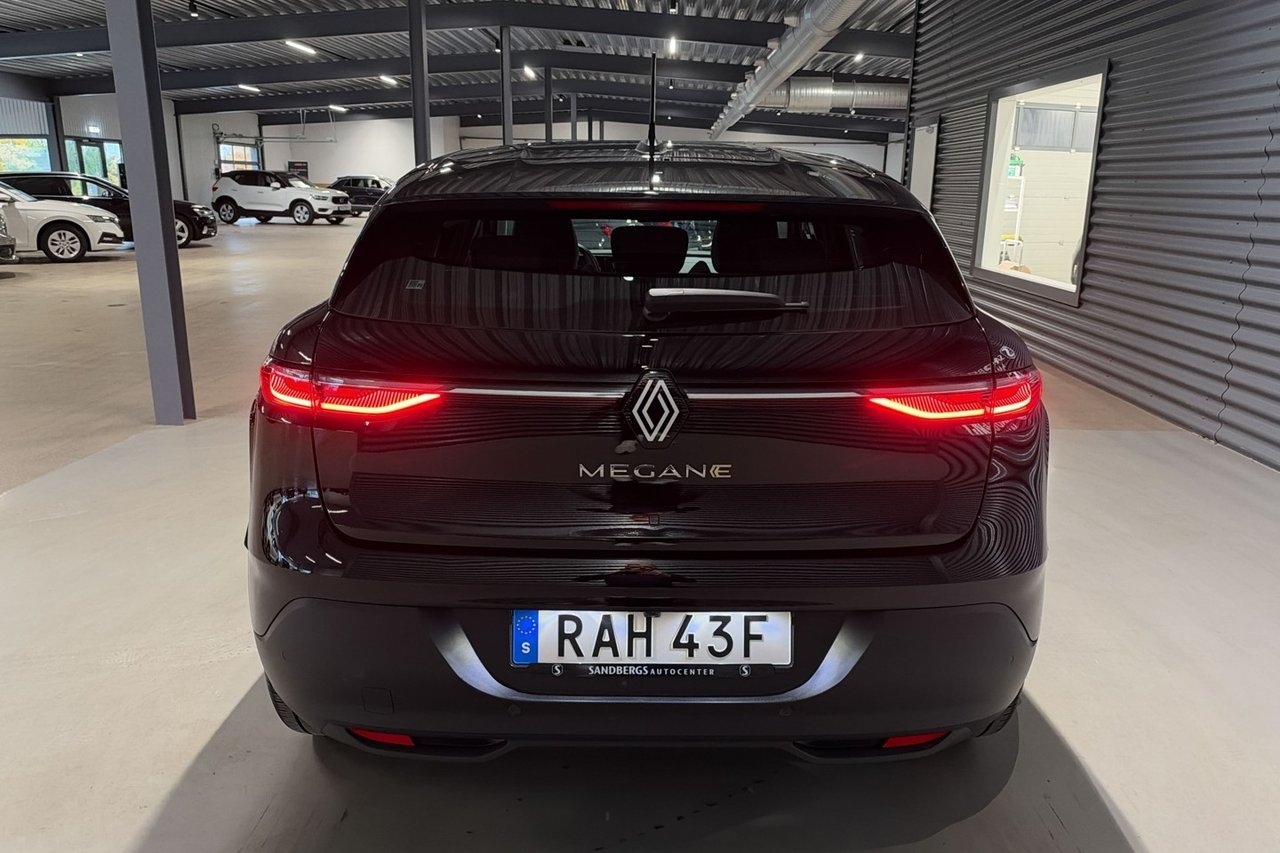 Renault Megane 2023, bild 5/10