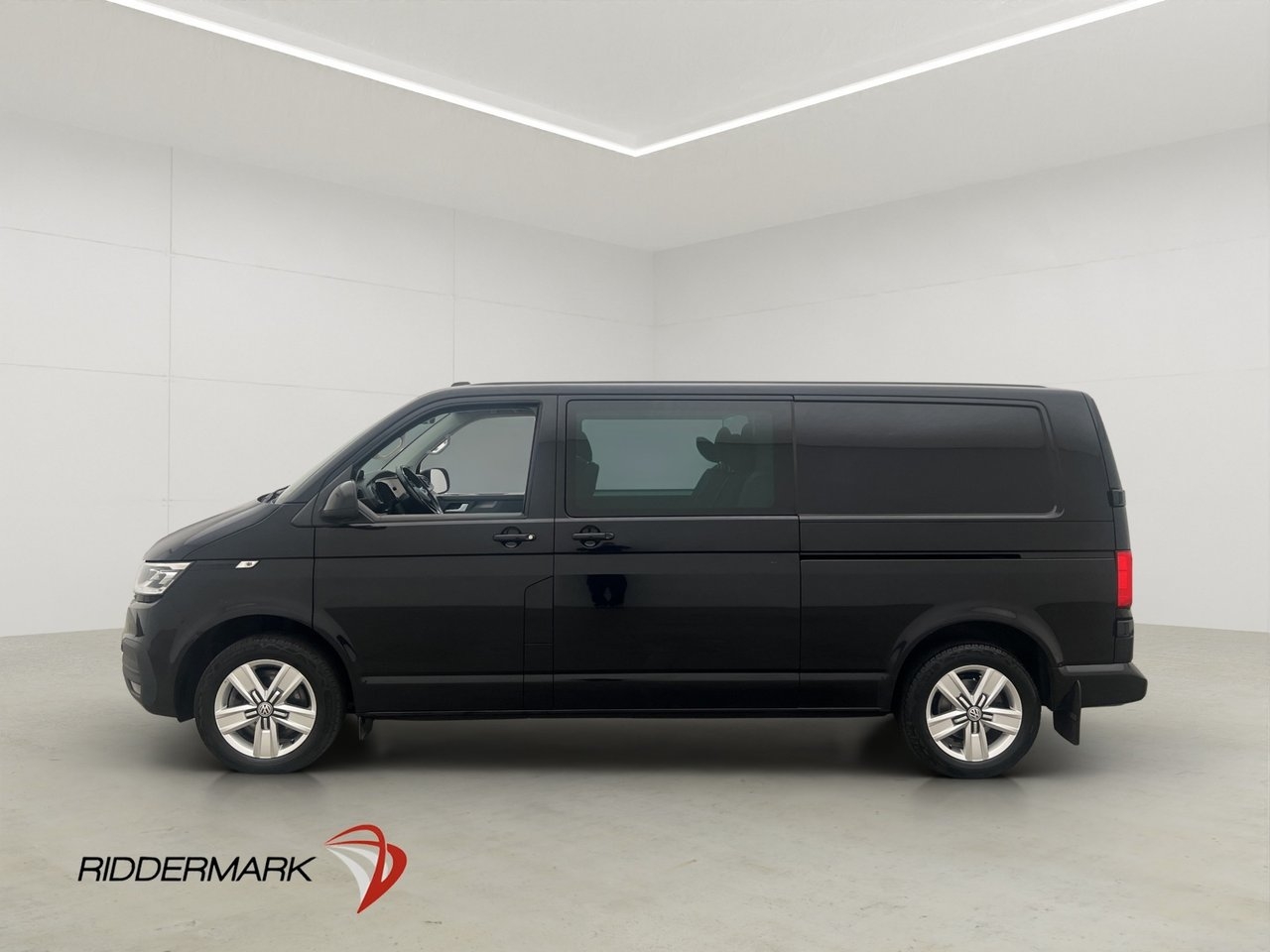 Volkswagen Transporter 2.0 TDI 2022, photo 6/10