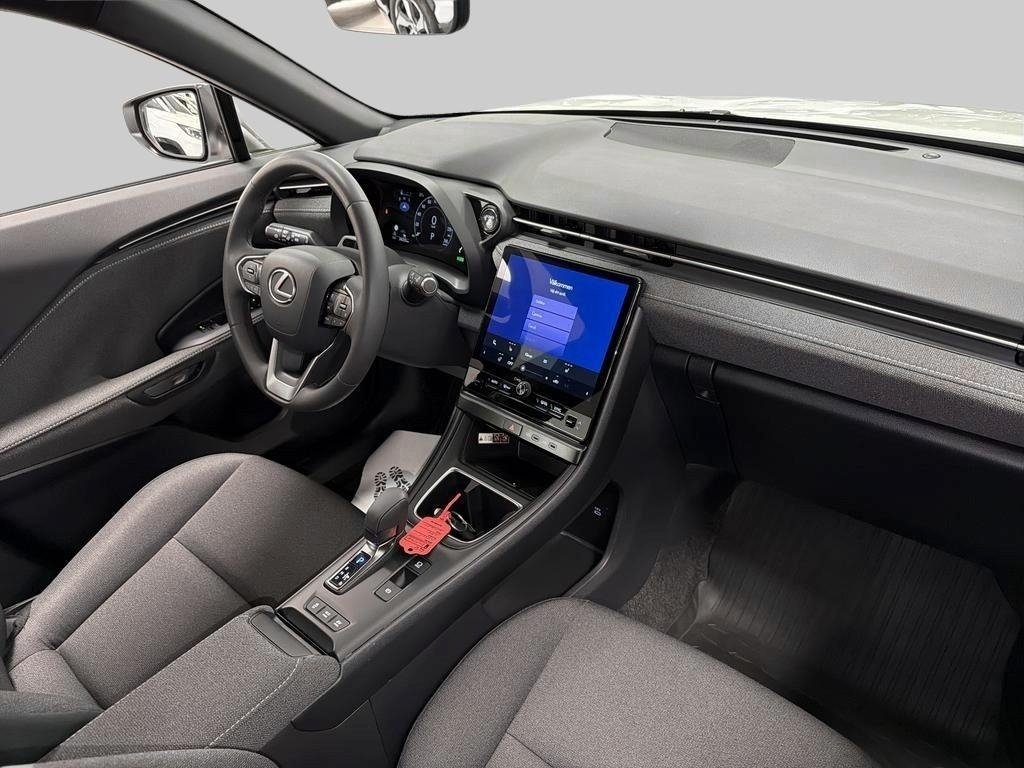Lexus LBX 2026, bild 6/10