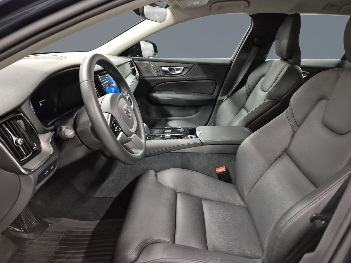 Volvo V60 T6 Plus Dark Nordic 2026, bild 6/10