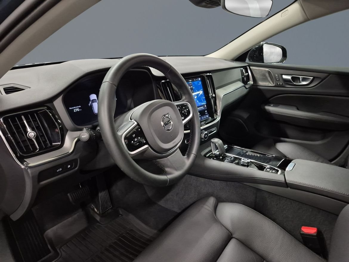 Volvo V60 T6 Plus Dark Nordic 2026, bild 5/10