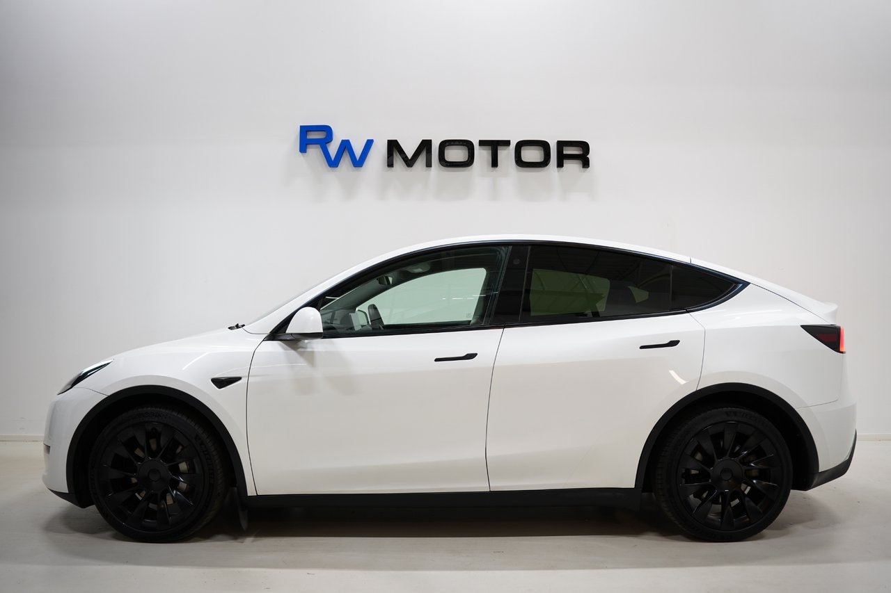 Tesla Model Y 2024, bild 6/10