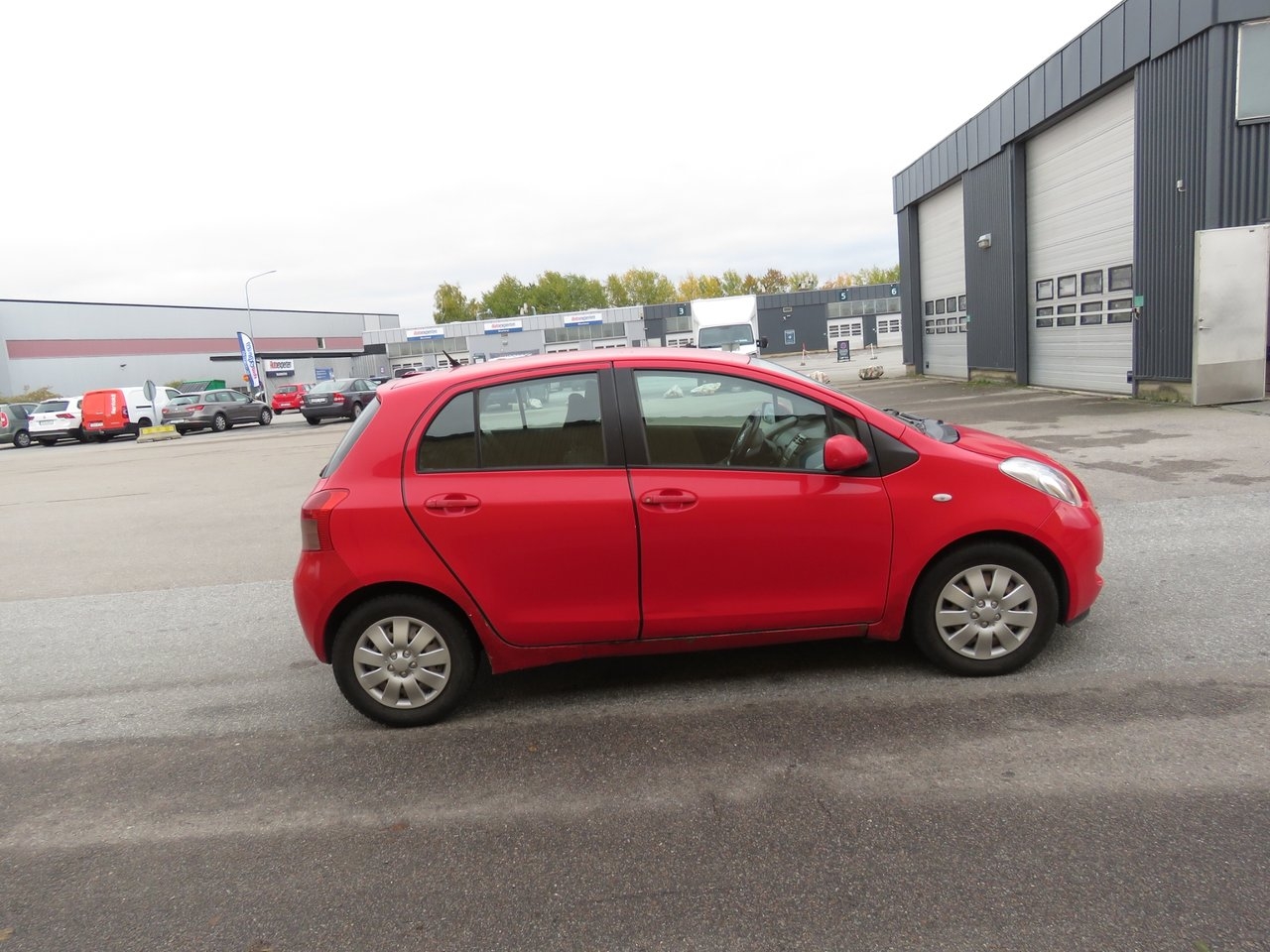 Toyota Yaris 1.3 2007, bild 4/10
