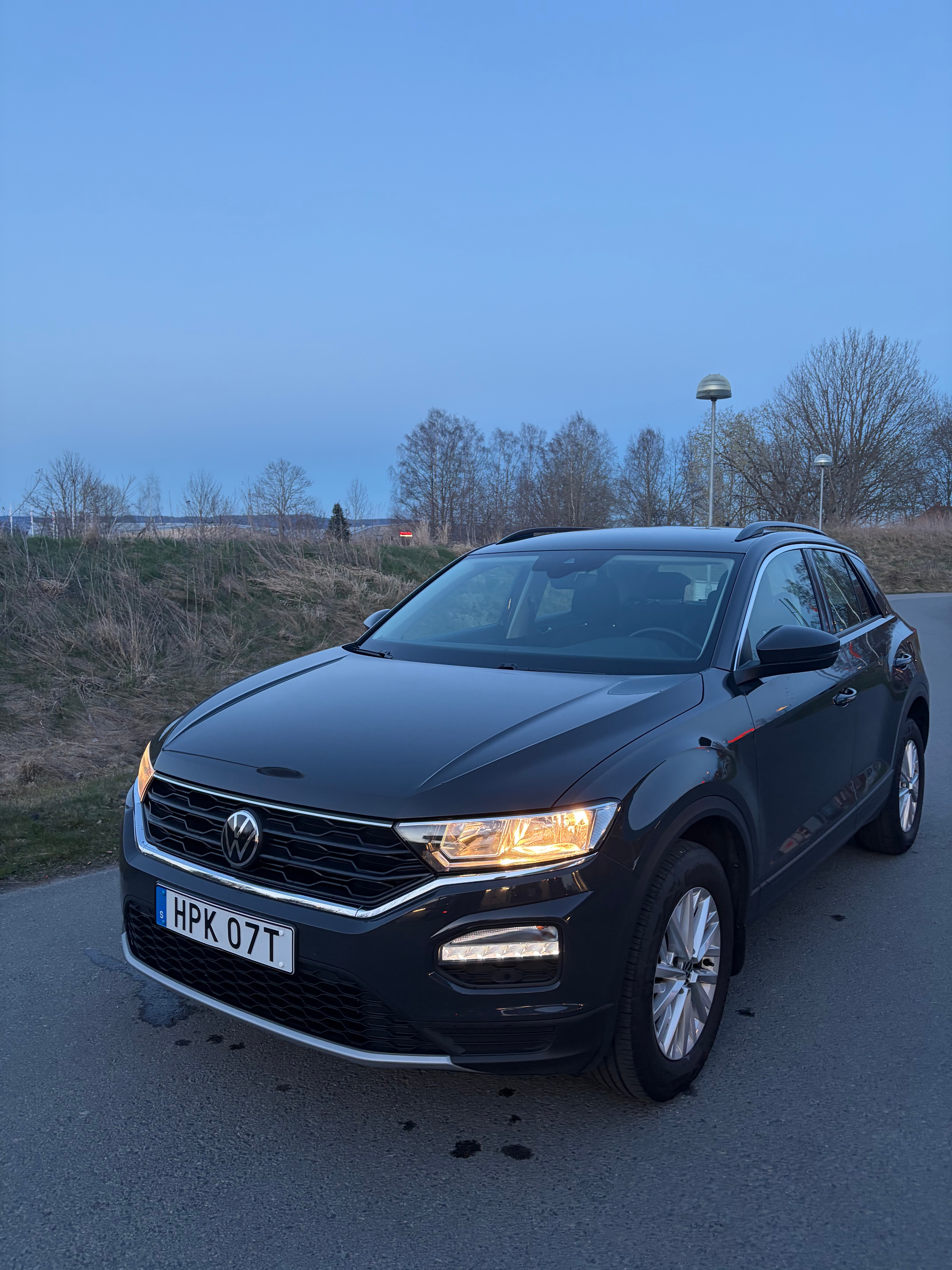 Volkswagen T-Roc 1.0 TSI 2021, bild 2/10