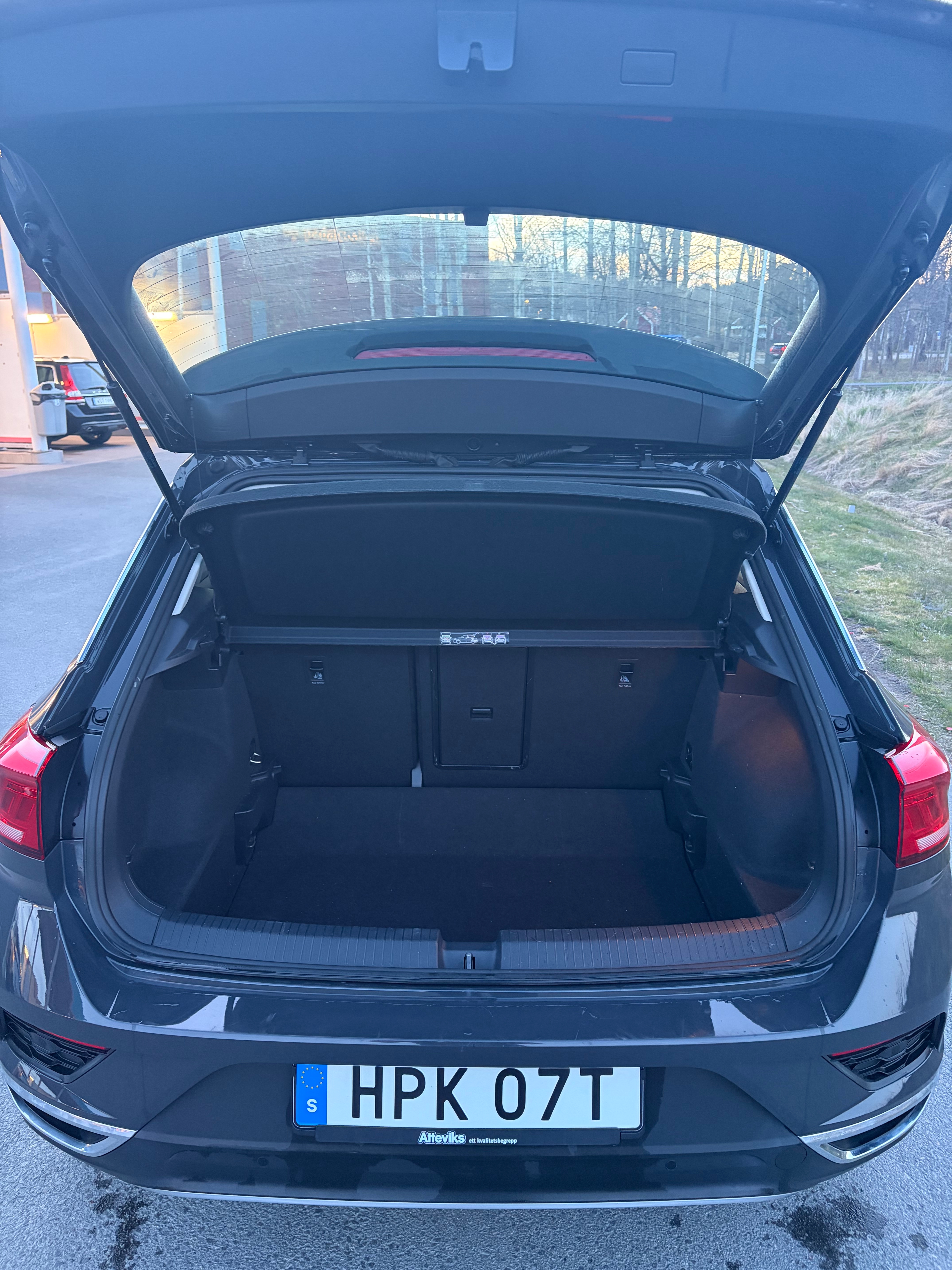 Volkswagen T-Roc 1.0 TSI 2021, bild 7/10