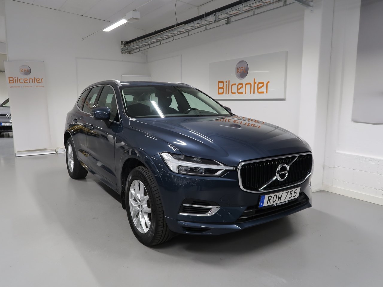Volvo XC60 T8 Momentum 2019, bild 4/10