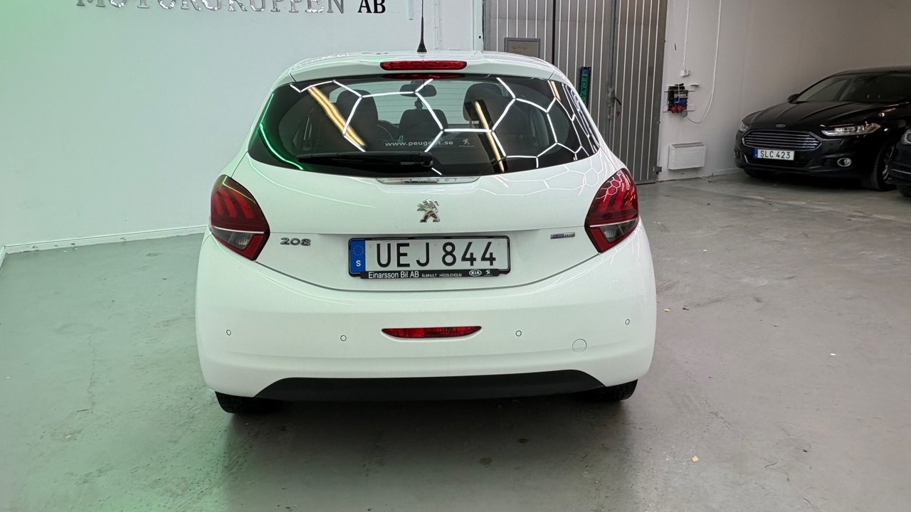 Peugeot 208 1.2 PureTech 82 2016, bild 6/10