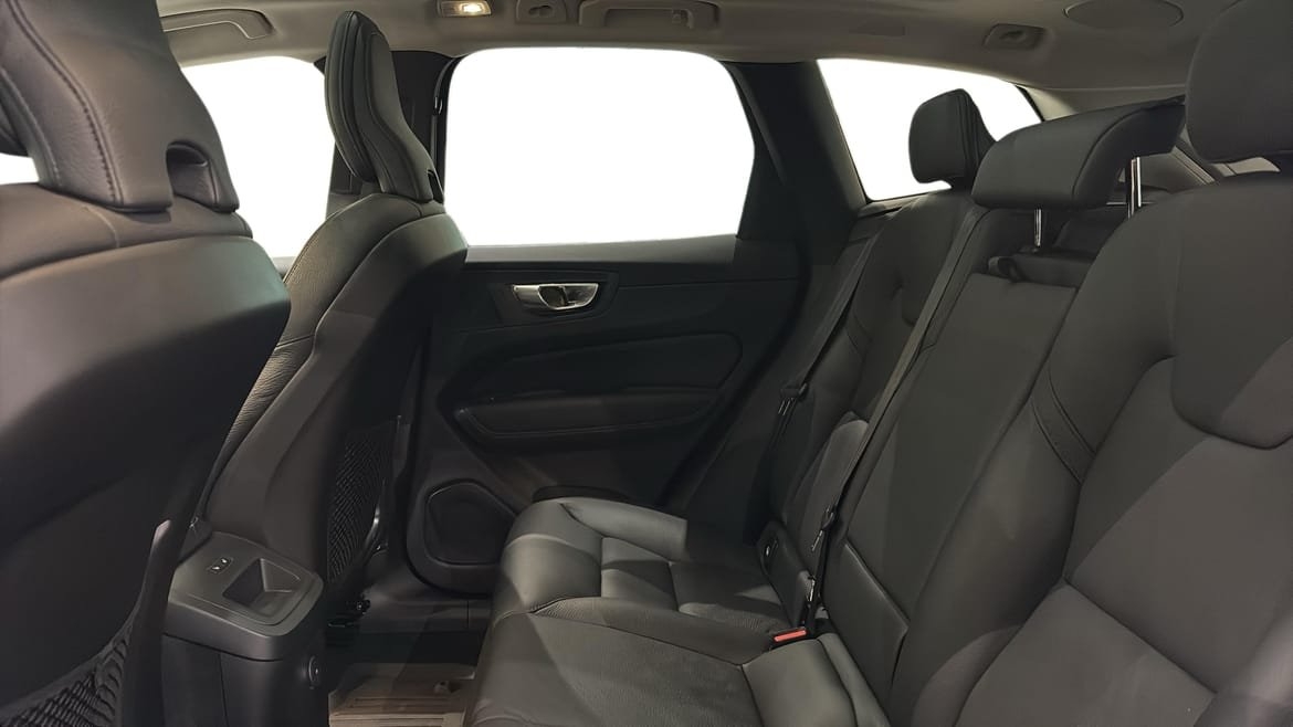 Volvo XC60 T6 Plus Dark Nordic 2025, bild 6/10