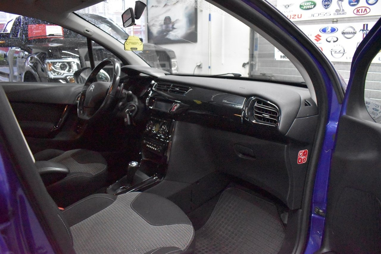 Citroen C3 e-HDi 70 EGS 2014, bild 7/10