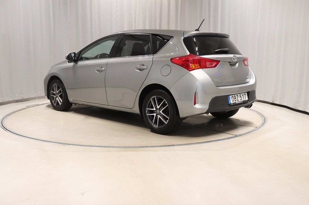 Toyota Auris 1.6 2015, bild 6/10