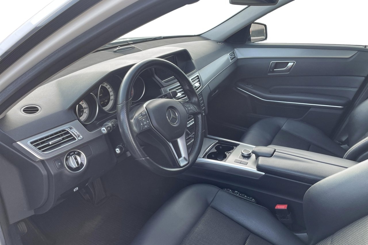 Mercedes-Benz E 220 BlueTEC Avantgarde 2016, bild 6/10