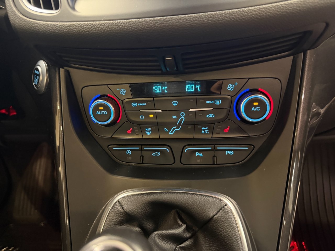 Ford C-MAX 1.0 EcoBoost Titanium 2016, bild 7/10