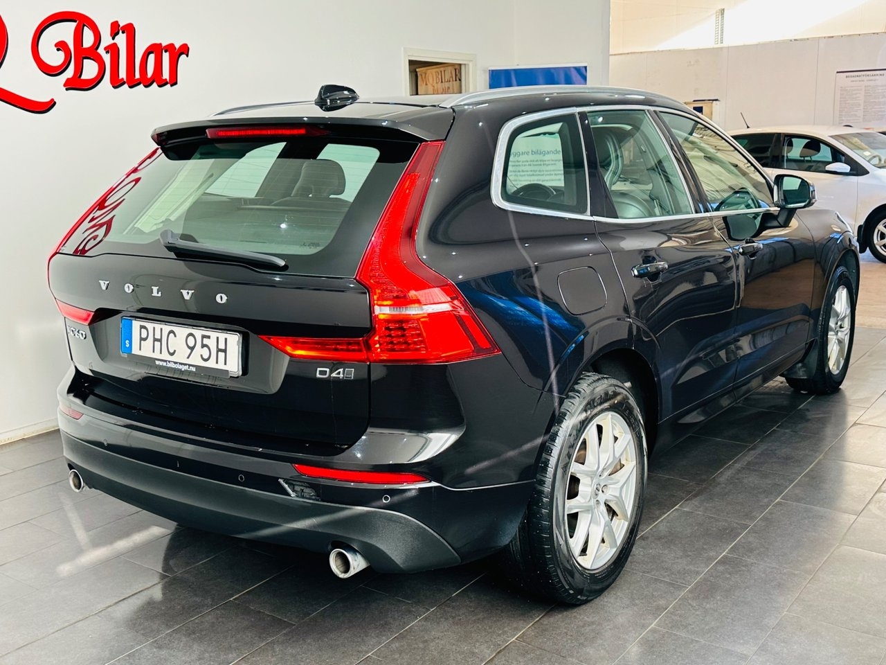 Volvo XC60 D4 Momentum 2019, bild 7/10