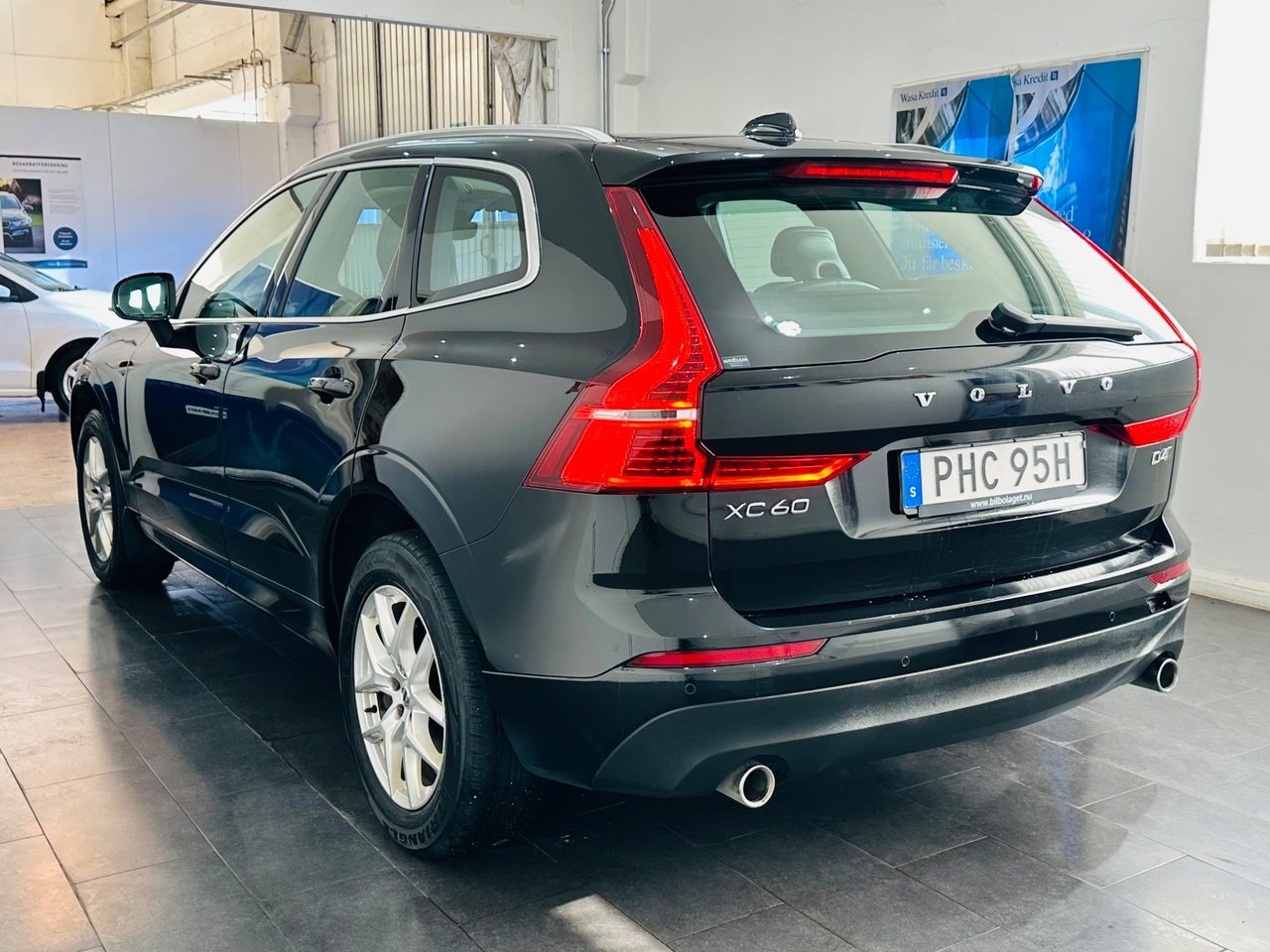 Volvo XC60 D4 Momentum 2019, bild 6/10