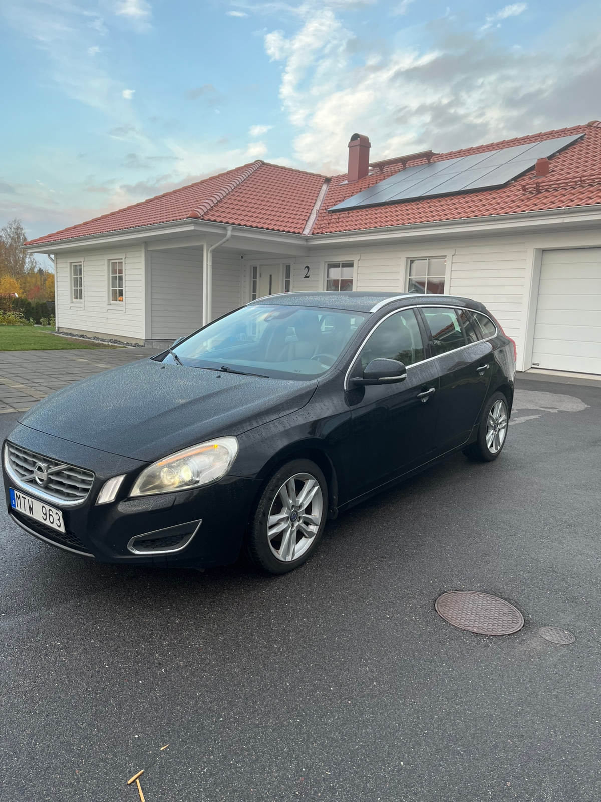 Volvo V60 Summum 2013, photo 2/10