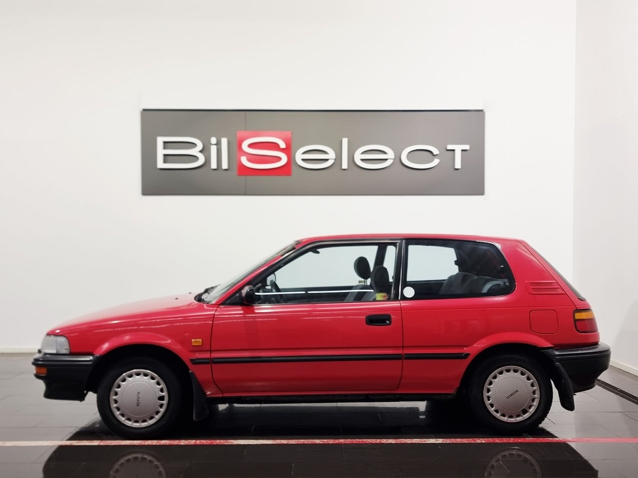 Toyota Corolla 1992, bild 2/10