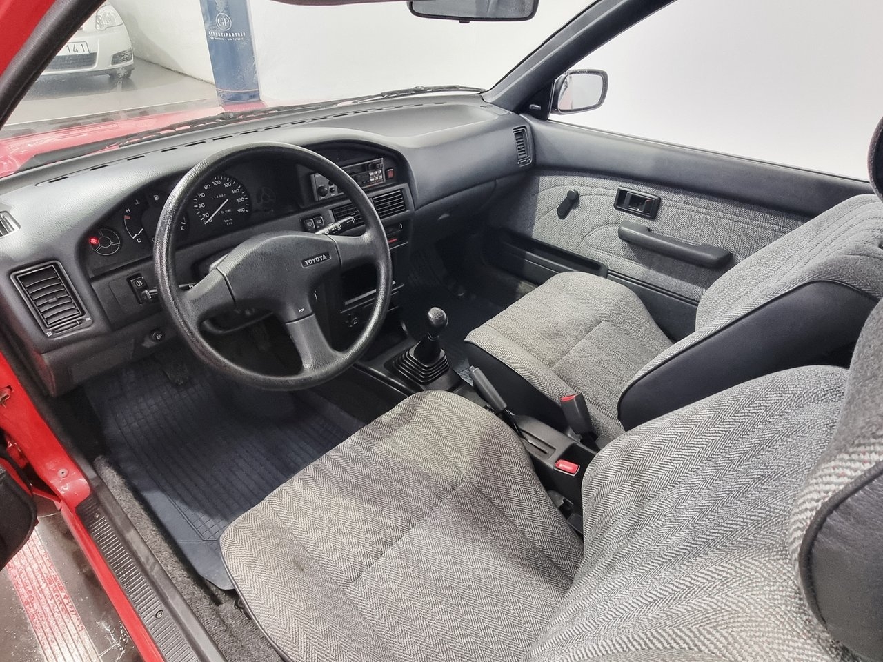 Toyota Corolla 1992, bild 6/10