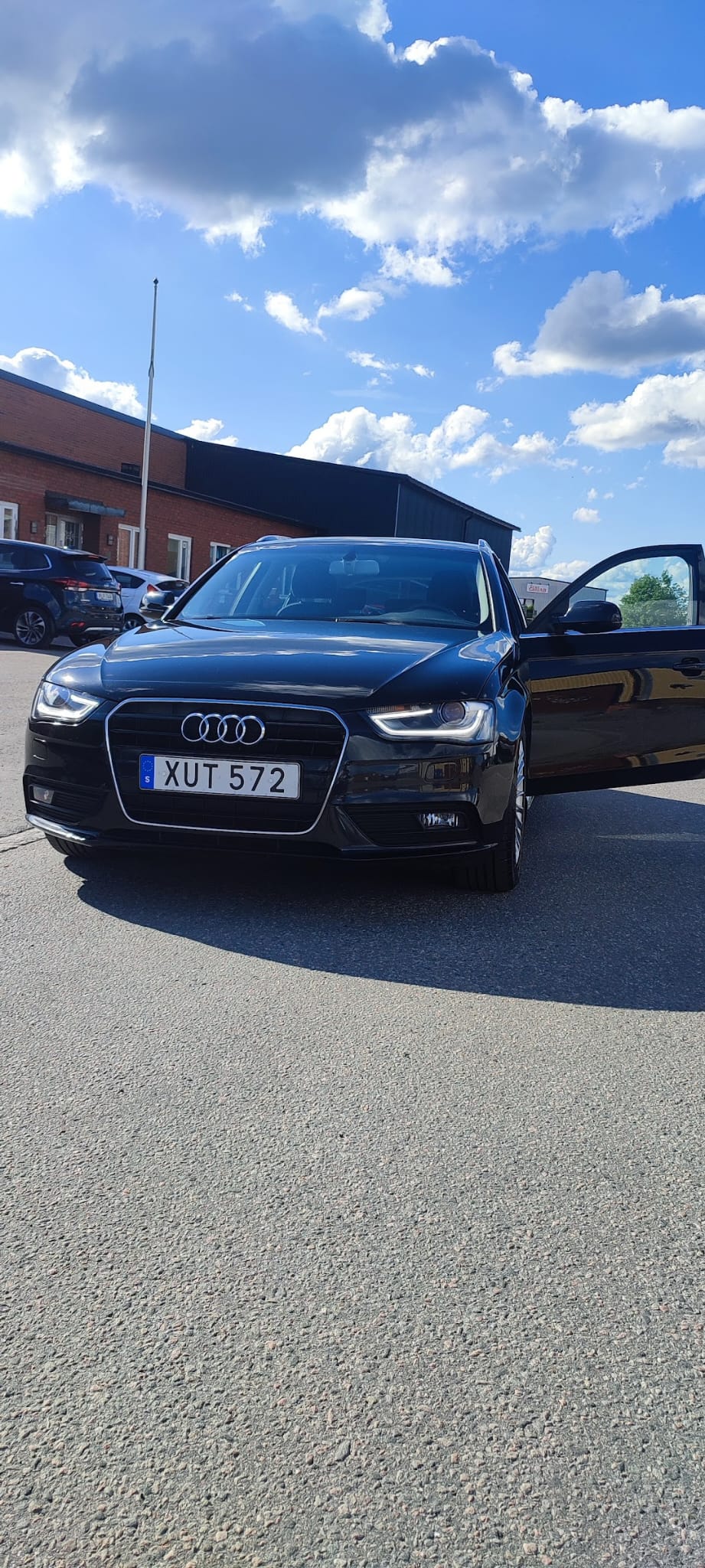 Audi A4 2.0 TDI 2014, bild 3/6