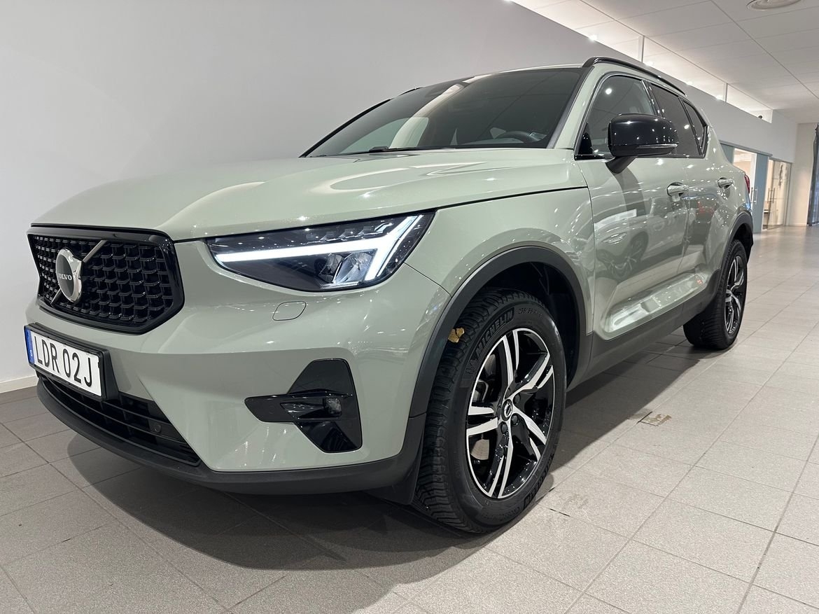 Volvo XC40 B4