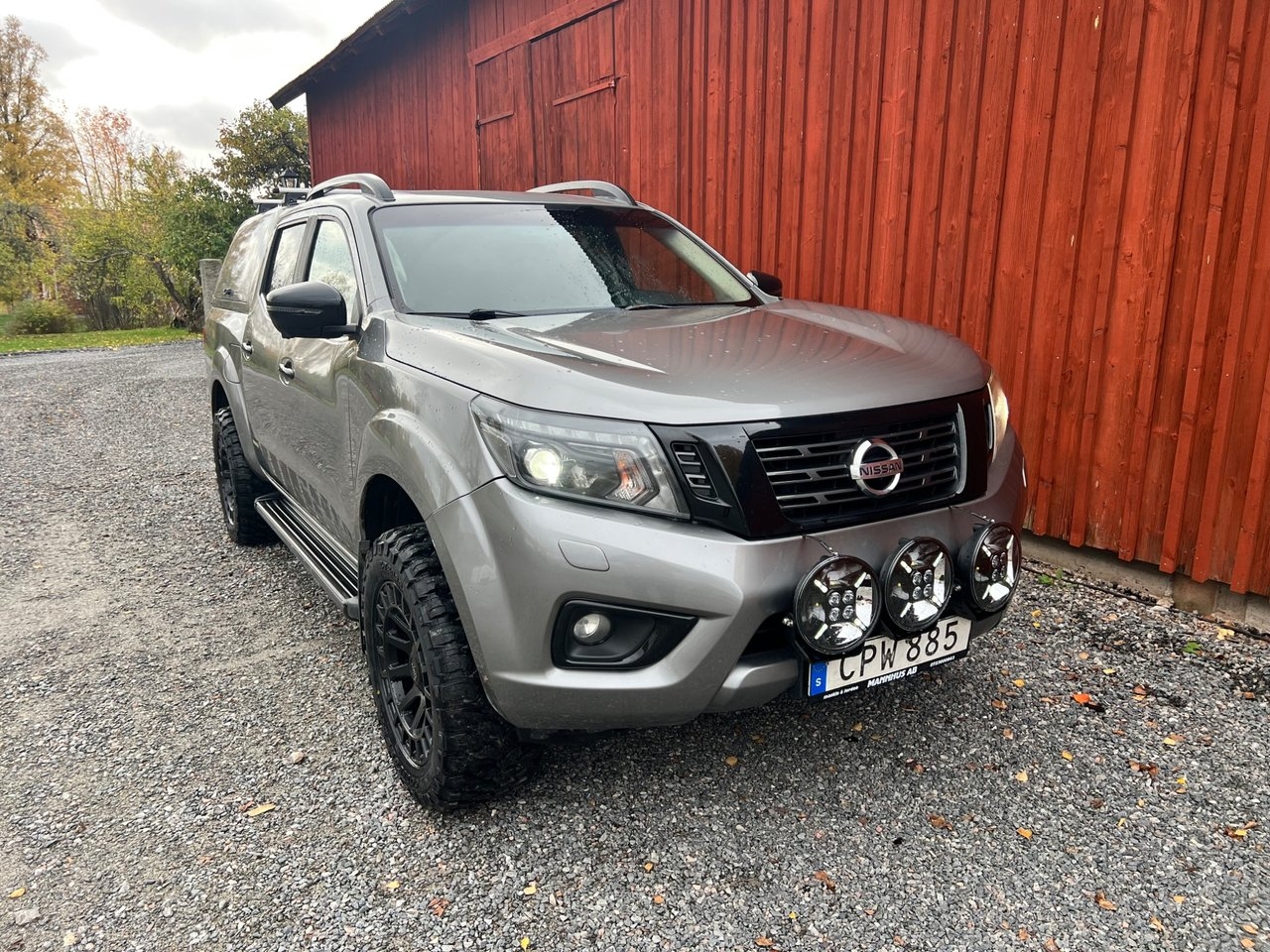Nissan Navara 2.3 dCi Tekna N-GUARD 2018, bild 2/10