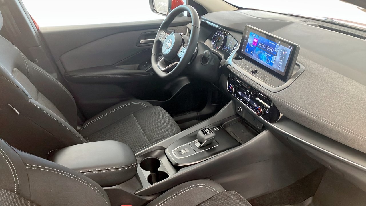 Nissan Qashqai 1.3 DIG-T MHEV Acenta 2026, kuva 4/10