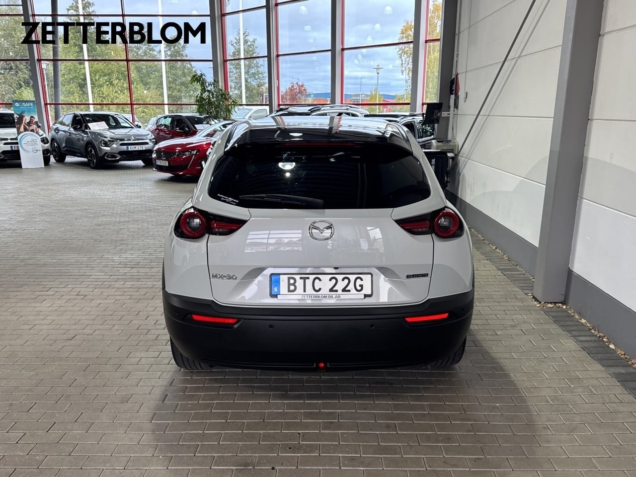 Mazda MX-30 2020, kuva 4/10