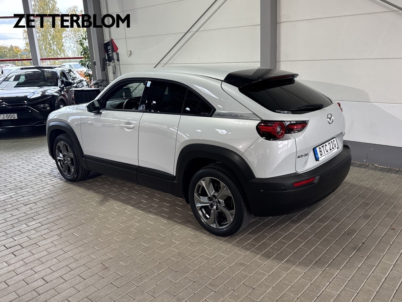 Mazda MX-30 2020, kuva 3/10