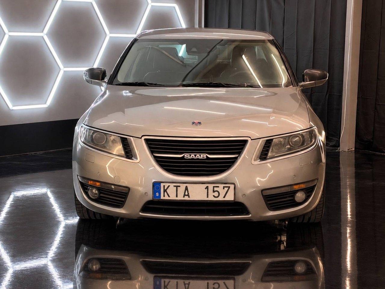 Saab 9-5 2.0 TiD Vector 2010, bild 2/10