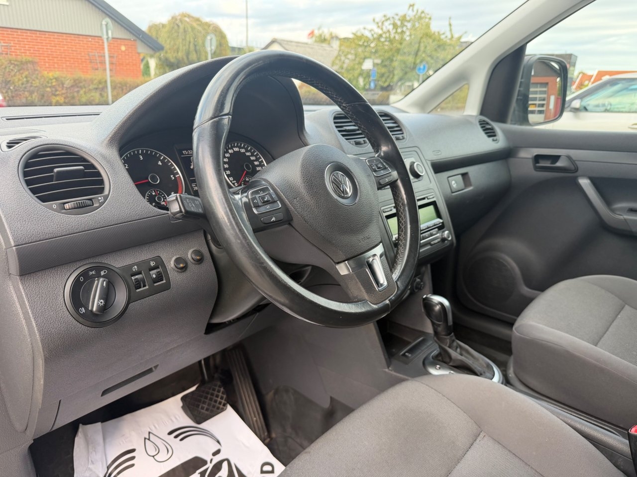 Volkswagen Caddy 1.6 TDI 2015, bild 9/10