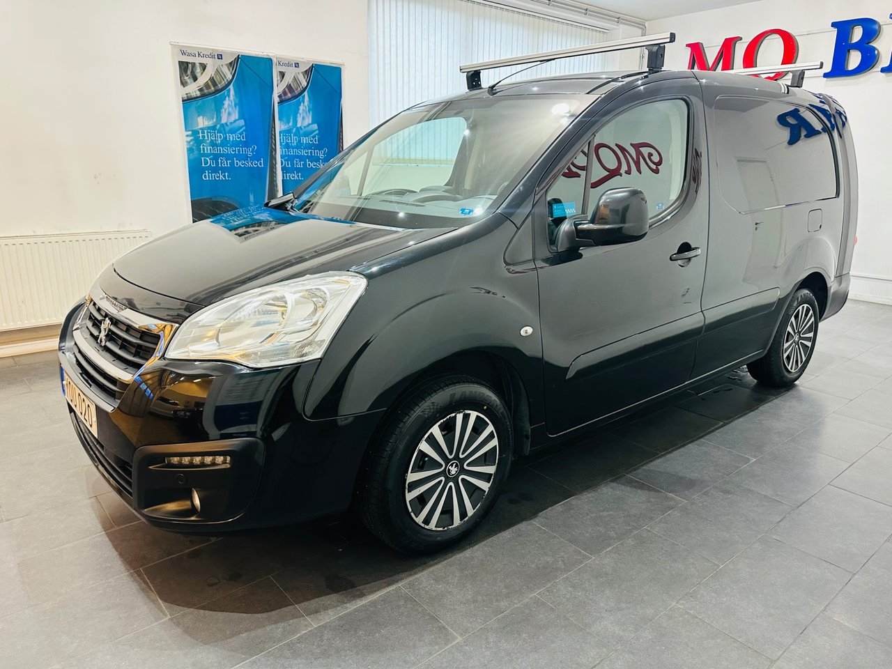 Peugeot Partner BlueHDi 100 2017, bild 4/10