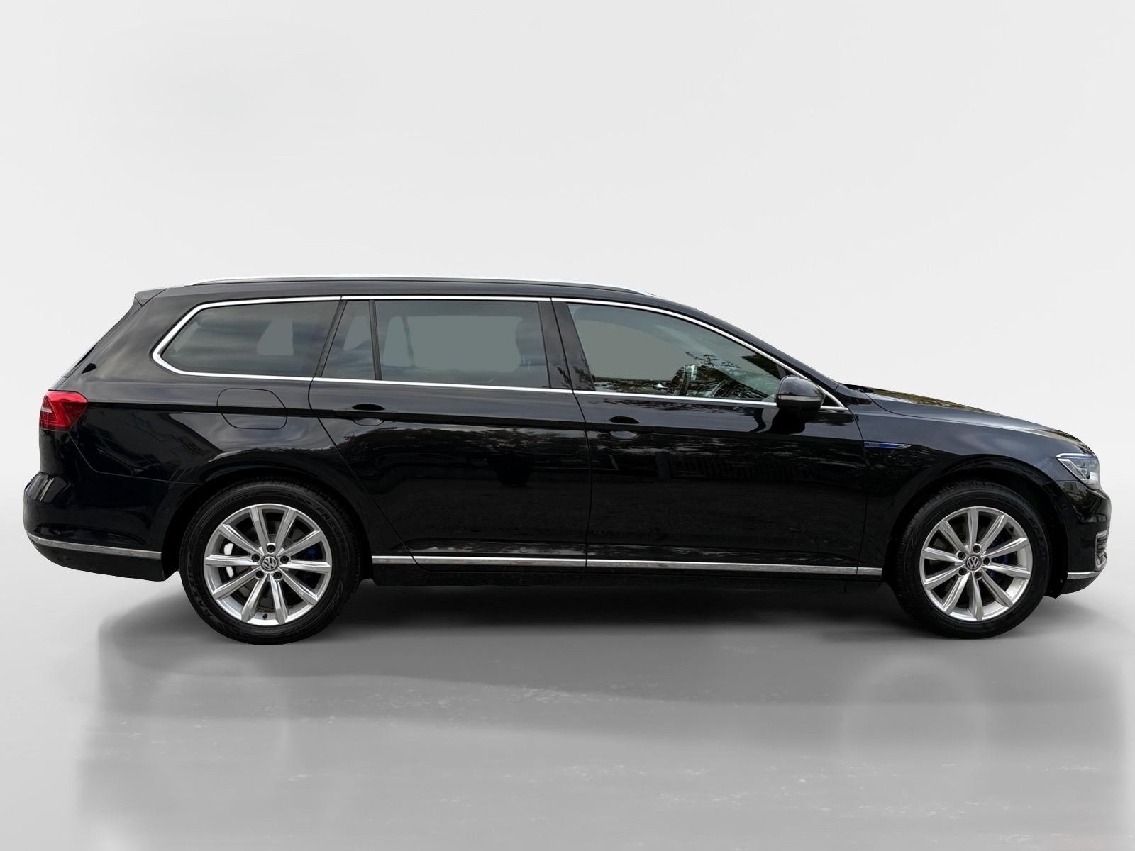 Volkswagen Passat GTE 2018, bild 3/10
