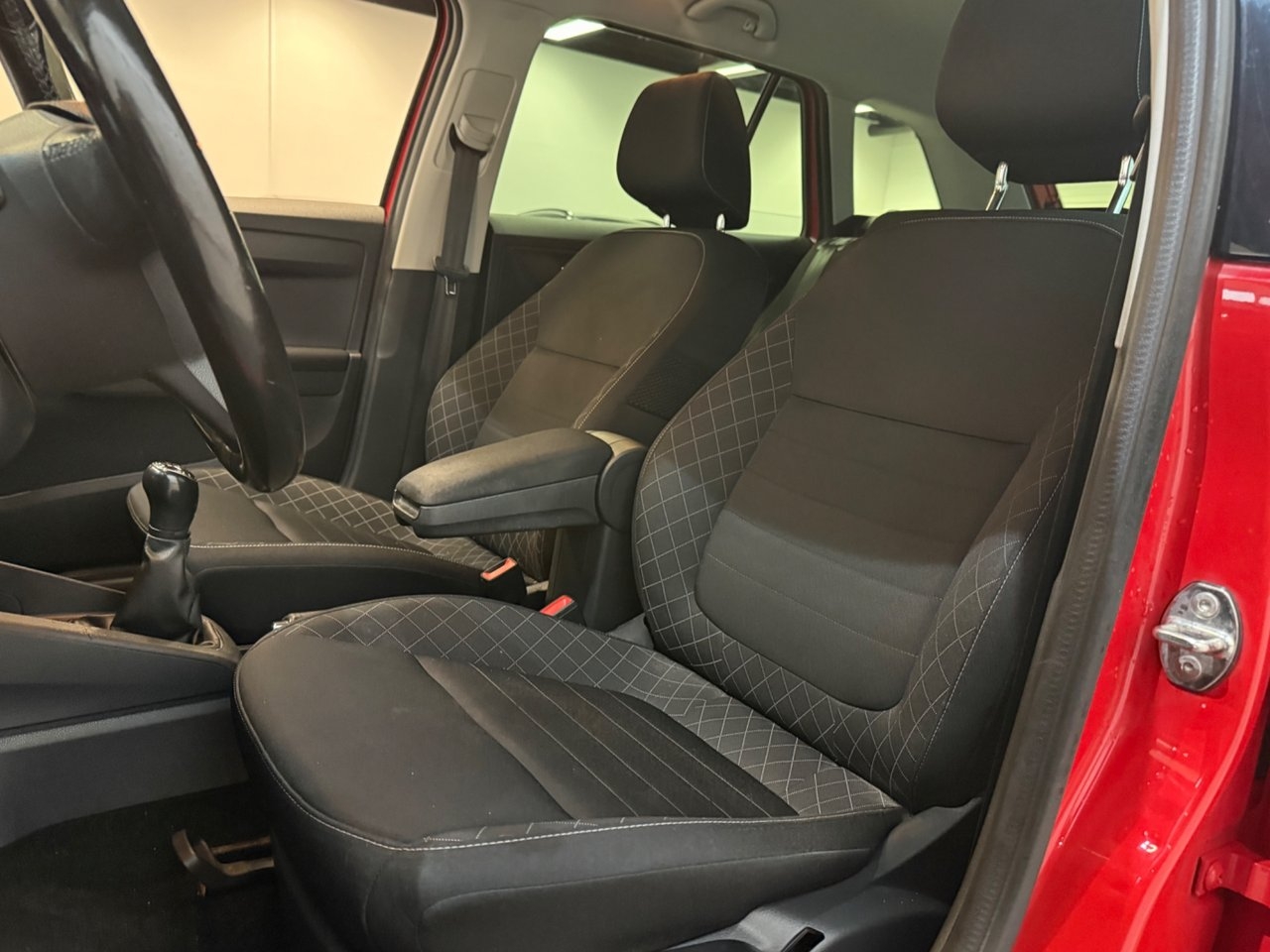 Skoda Fabia 1.2 TSI Style 2017, bild 6/10