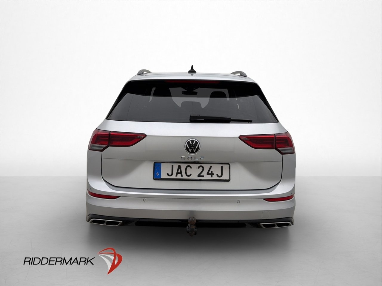 Volkswagen Golf 1.5 TSI R-Line 2023, photo 6/31