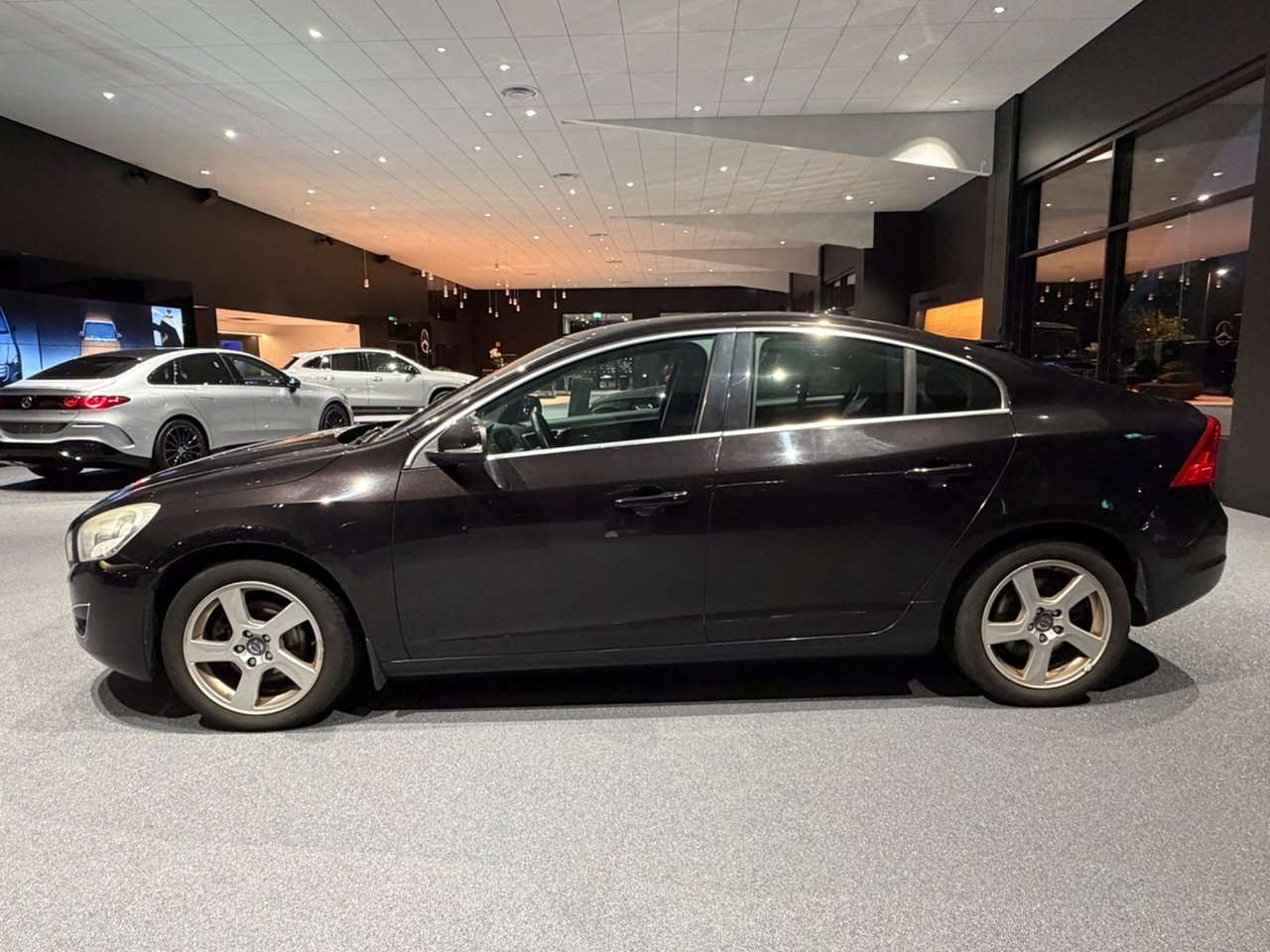 Volvo S60 D3 2011, bild 2/4