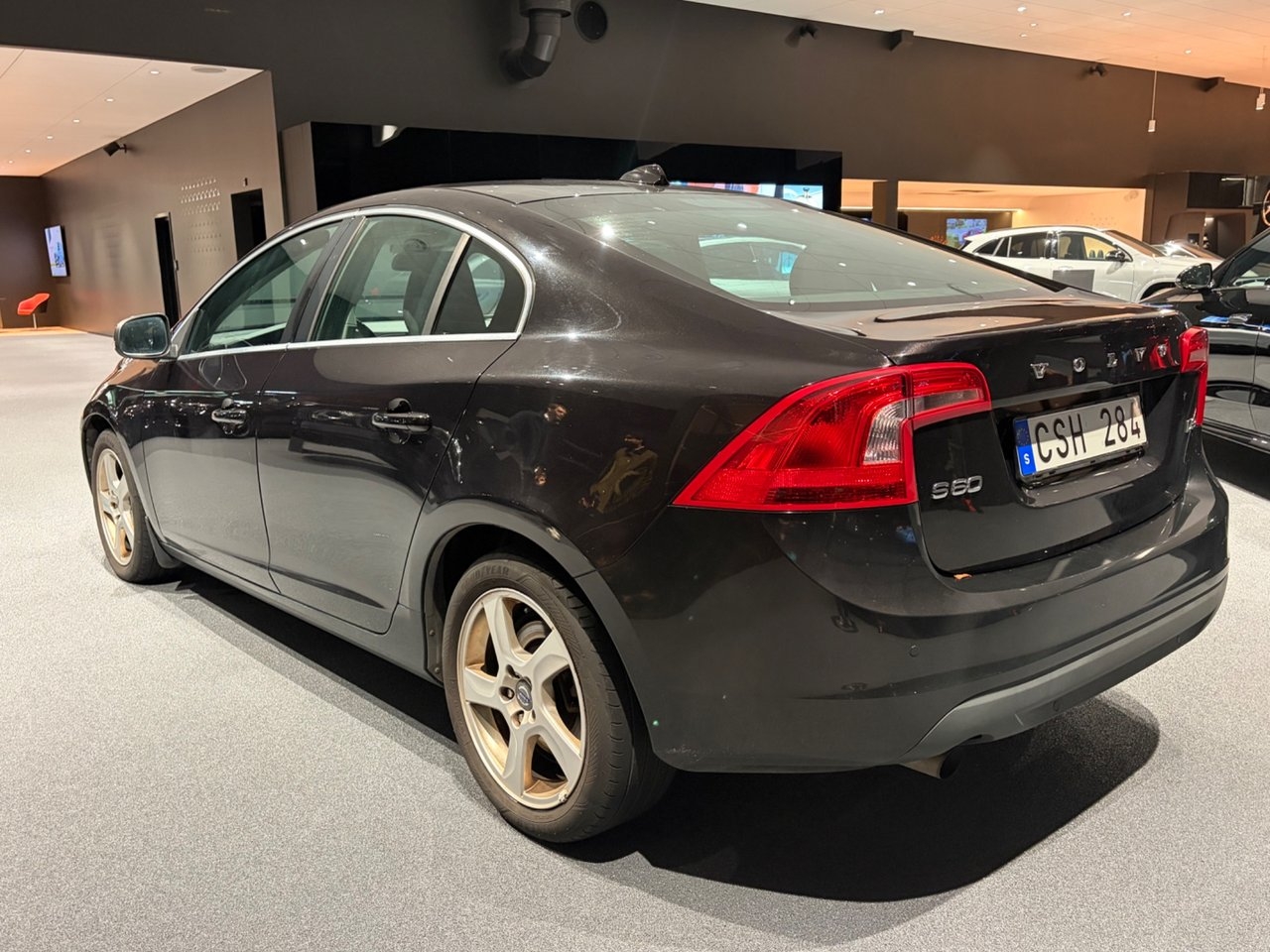 Volvo S60 D3 2011, bild 3/4