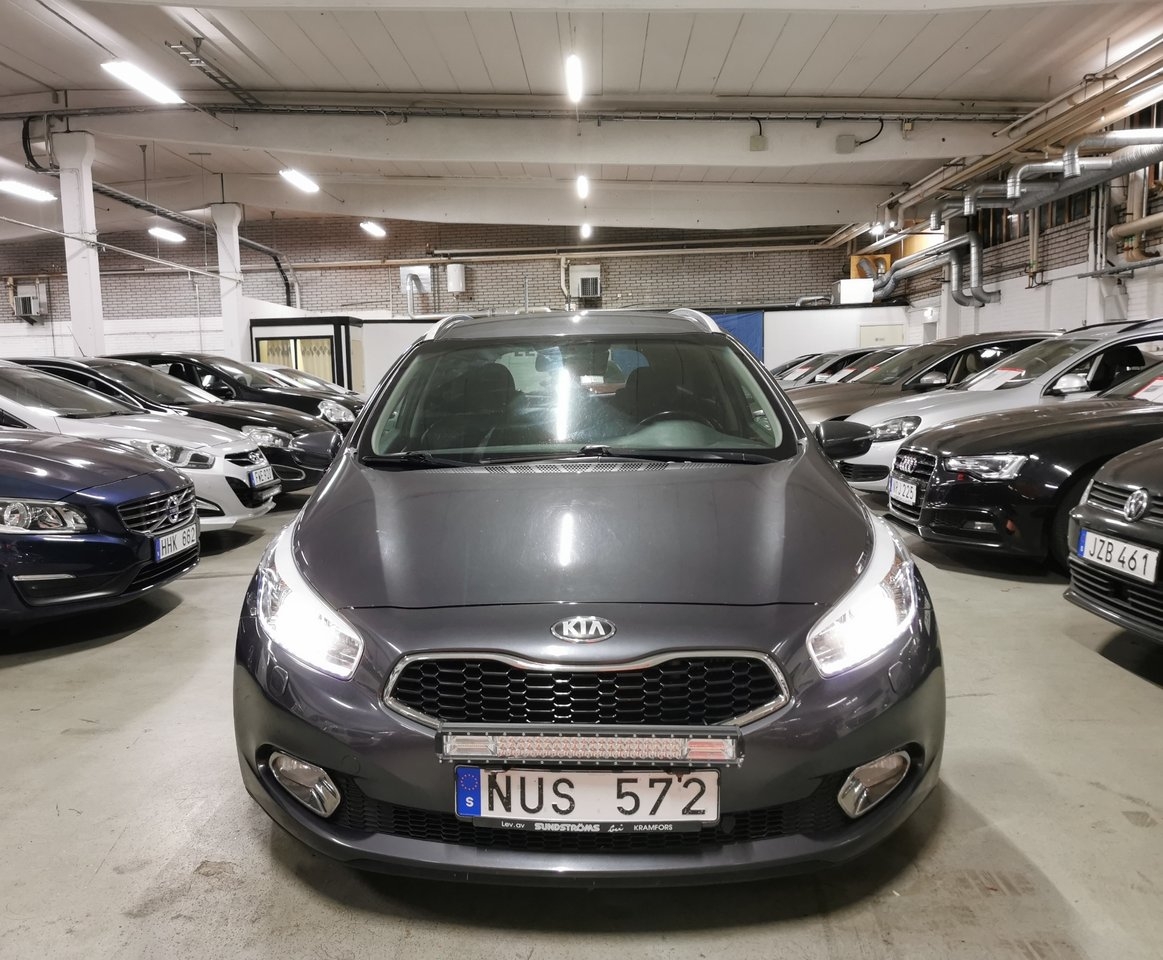 Kia Ceed 1.6 CRDi 128 2013, bild 5/10