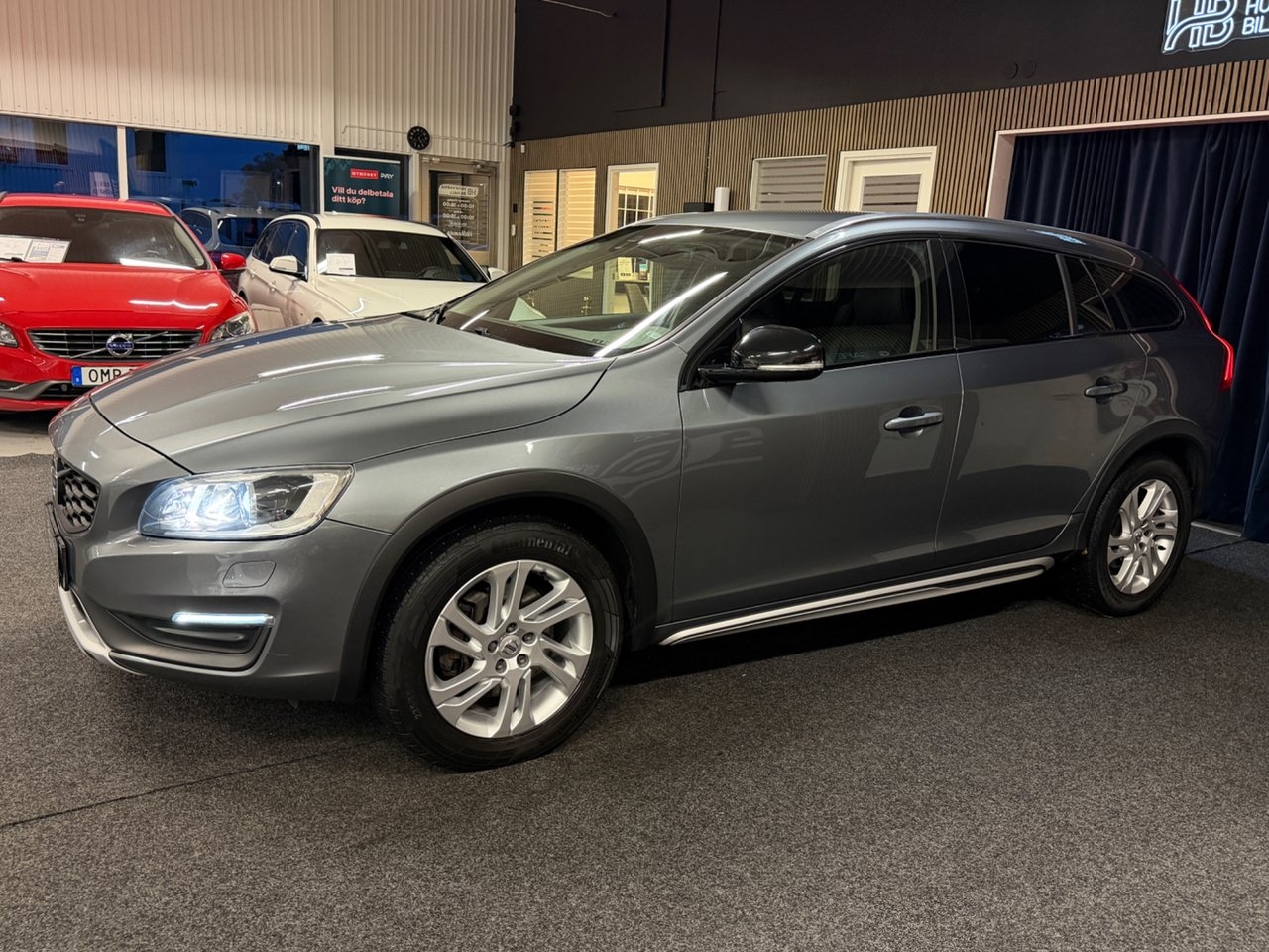 Volvo V60 Cross Country D4 2016, bild 3/10