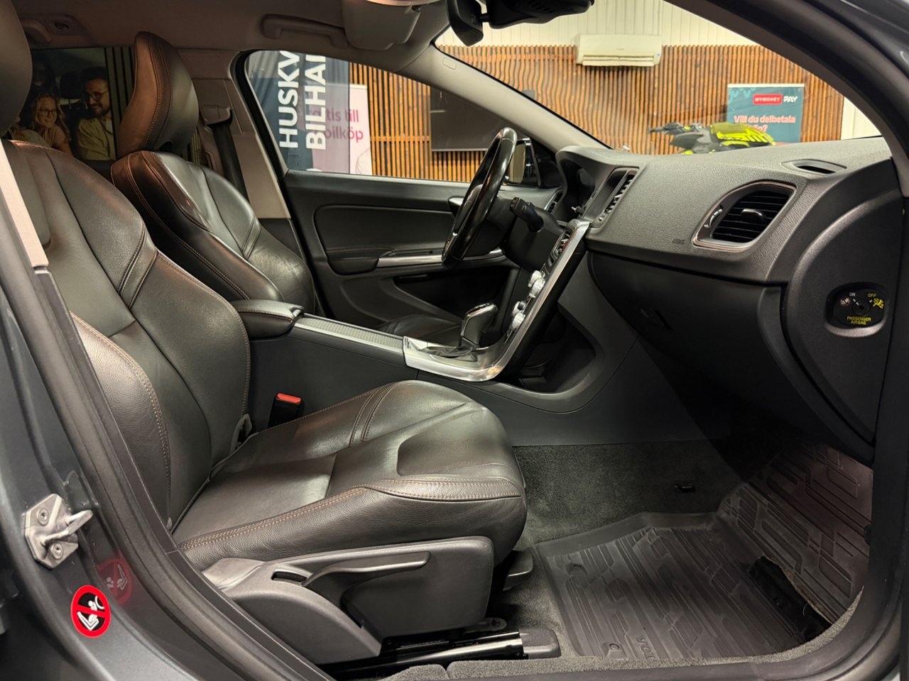 Volvo V60 Cross Country D4 2016, bild 9/10