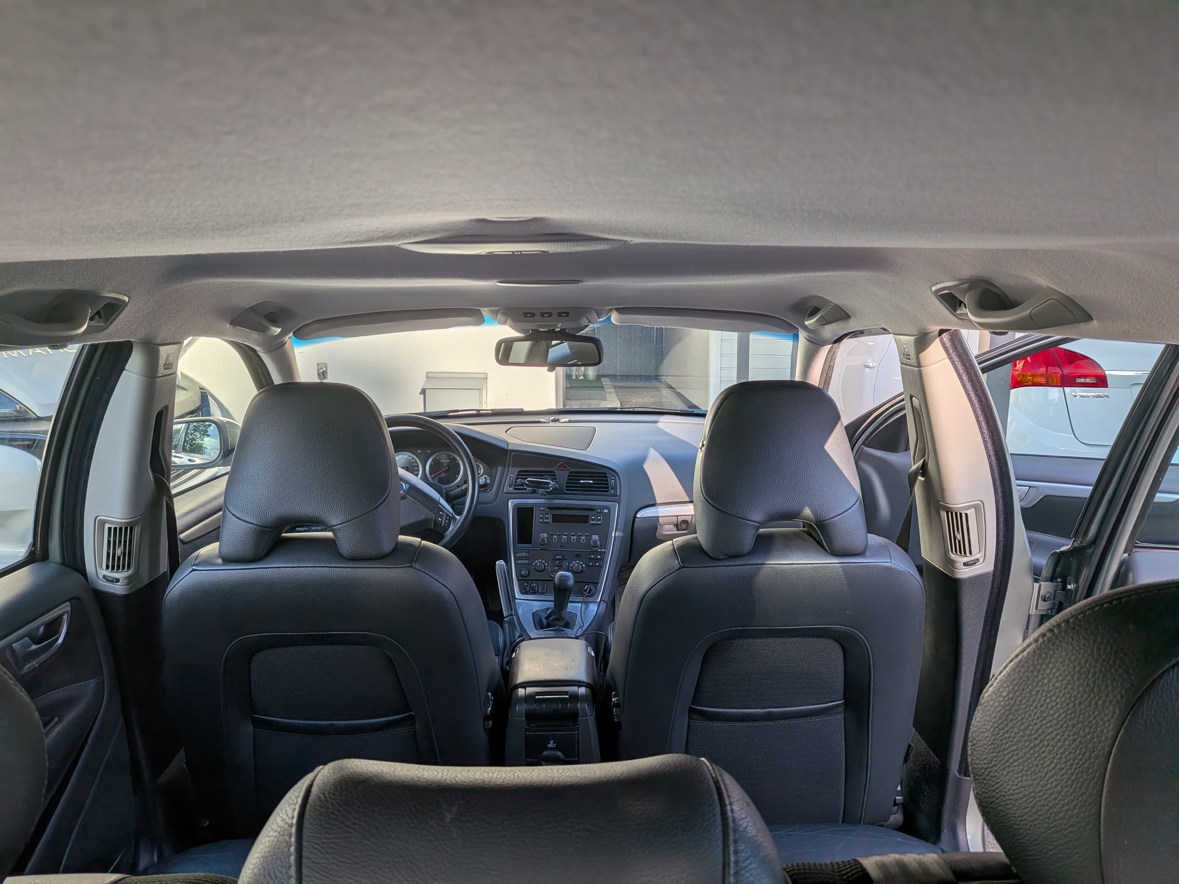 Volvo V70 2.4 2008, kuva 5/9