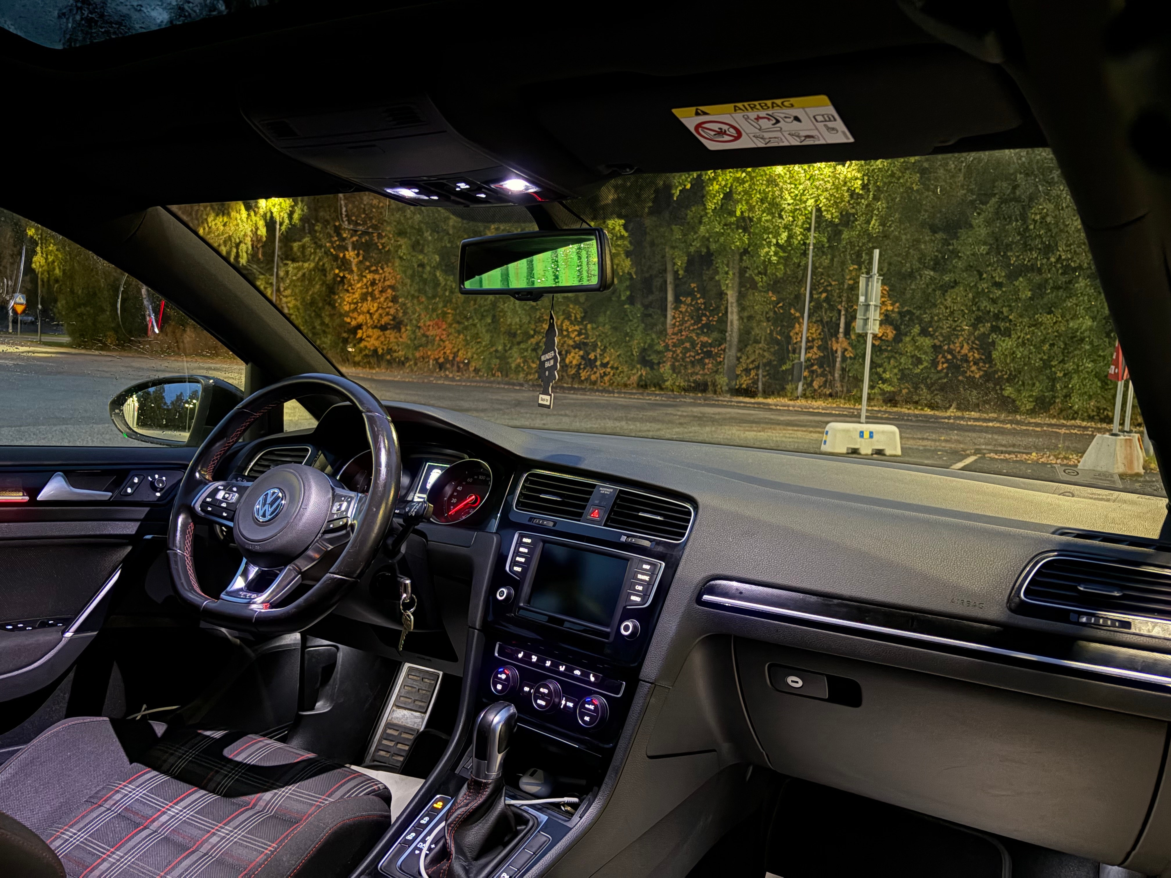 Volkswagen Golf GTI Performance 2016, kuva 10/10